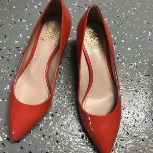 Vince Camuto Goldie Coral Reef heel